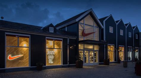 batavia stad nike store|Nike .